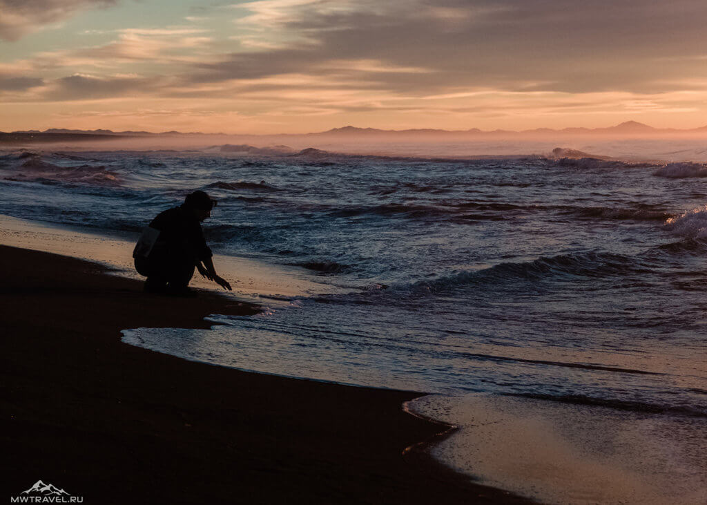 закат тихий океан халактырский пляж камчатка