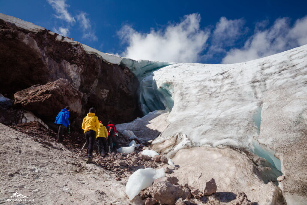 9 ледник в приэльбрусье