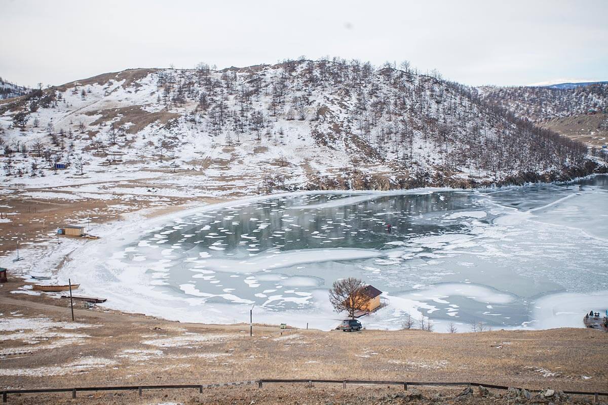 Самый первый лед на Байкале