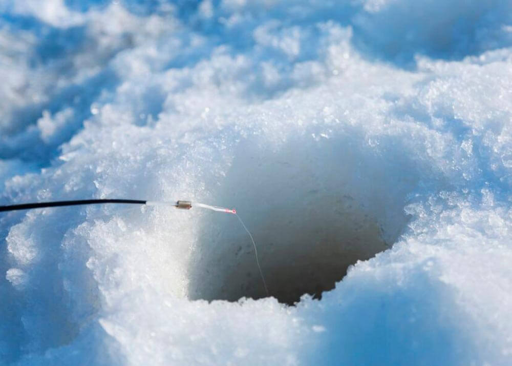 Зимняя рыбалка на Ловозере